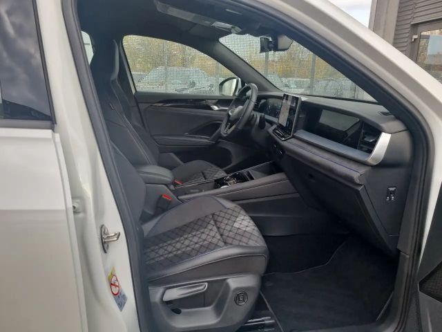 Volkswagen Tayron 2.0 TSI R-Line