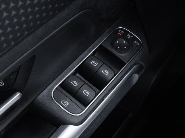 Mercedes-Benz GLB 200 GLB 200 d