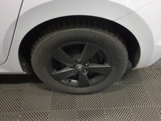 Skoda Fabia 1.0 TSI Tour