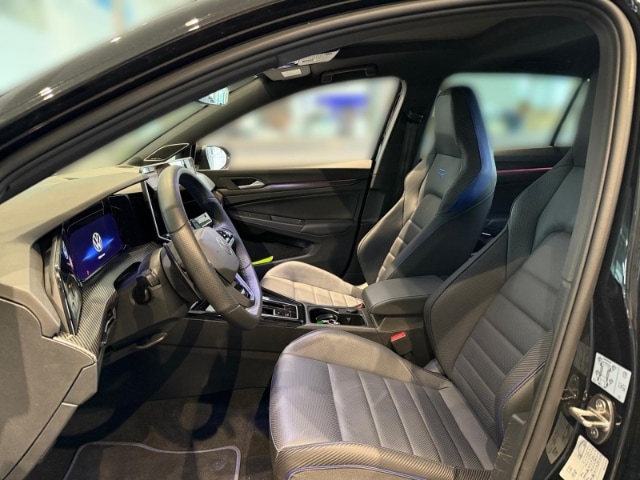 Volkswagen Golf 2.0 TSI Golf VIII