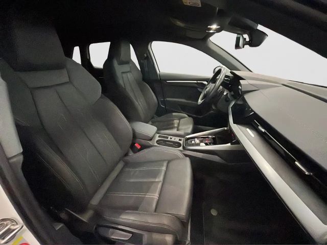 Audi A3 40 TFSI Hybride Sedan