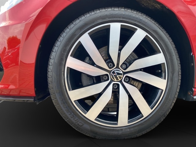 Volkswagen Touran 1.5 TSI DSG