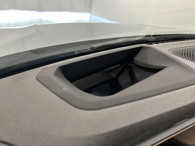 BMW 330 330e M-Sport Touring xDrive