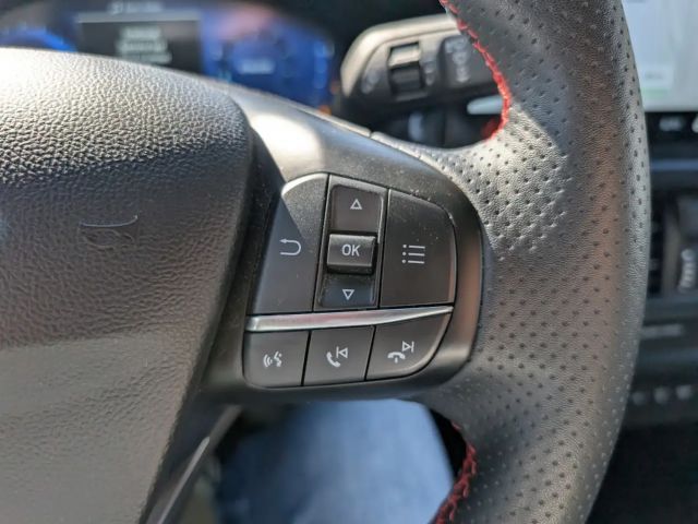 Ford Focus ST Line Wagon