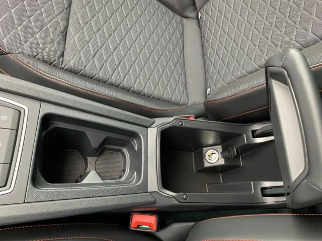 Seat Leon 1.5 eTSI DSG FR-lijn