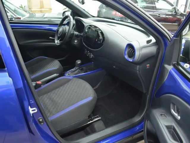 Toyota Aygo X Hatchback Team D