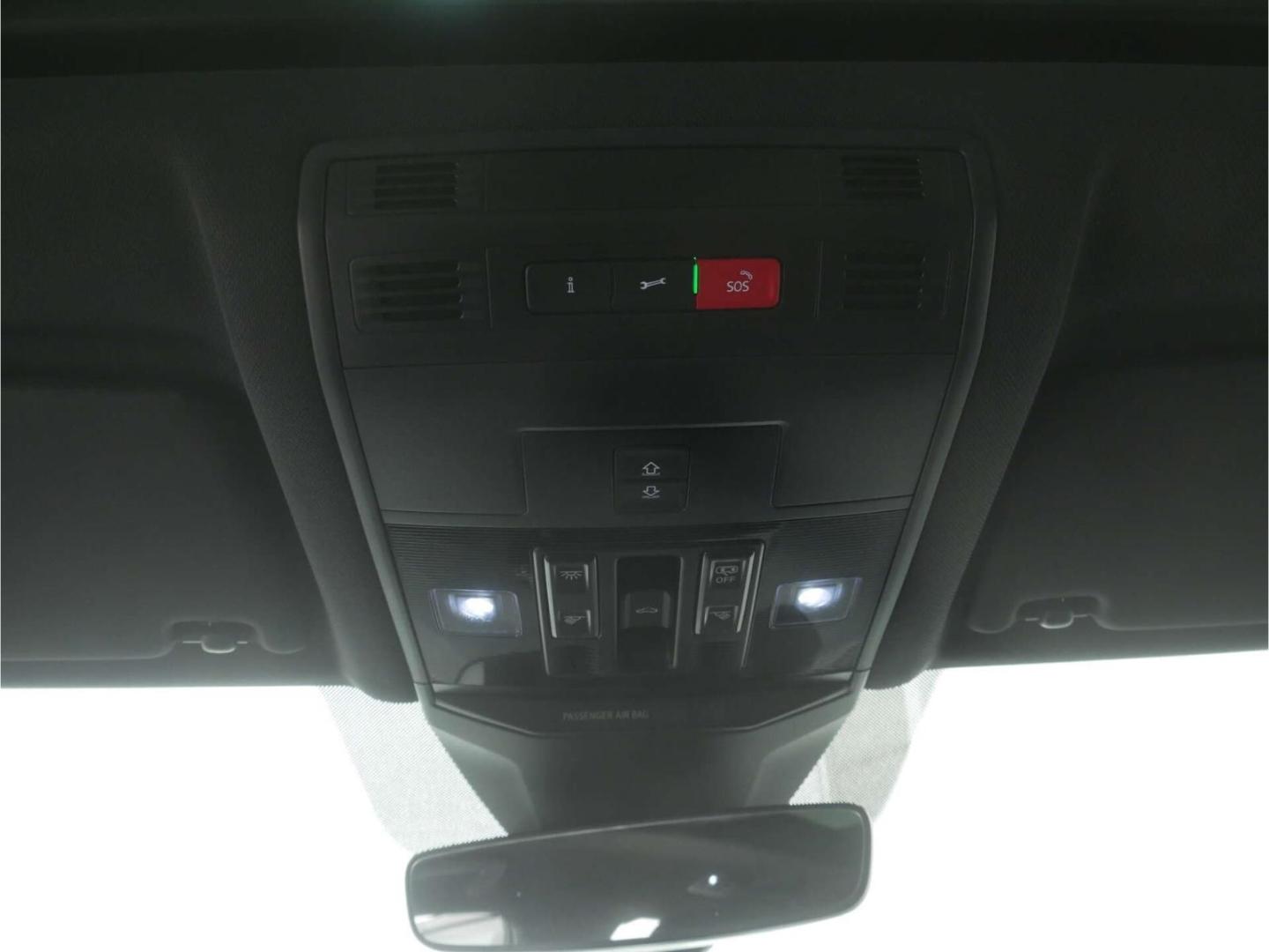 Volkswagen T-Roc 1.5 TSI DSG R-Line Style