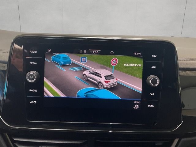 Volkswagen T-Roc 1.5 TSI DSG R-Line