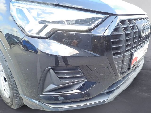 Audi Q3 35 TDI S-Tronic