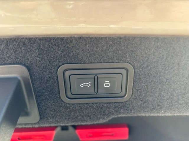 Audi A8 60 TFSI Hybride Quattro