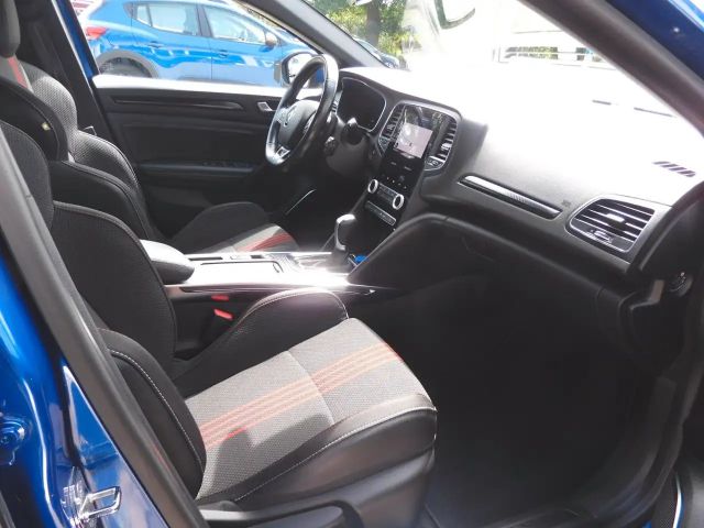 Renault Megane Hybrid RS