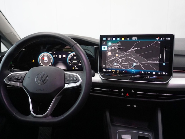 Volkswagen Golf 1.5 eTSI DSG Life Variant