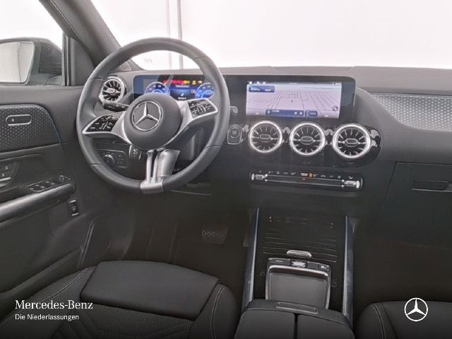 Mercedes-Benz EQA 300 4MATIC