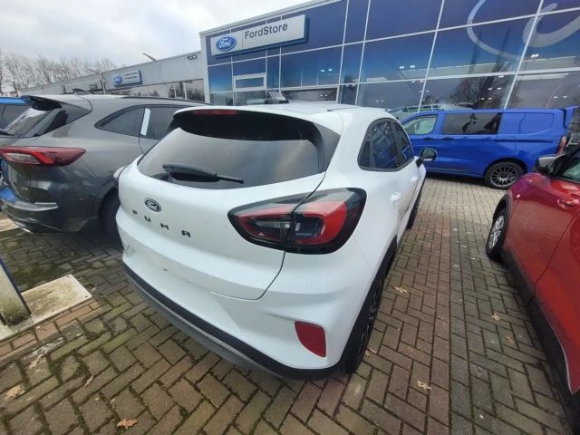 Ford Puma EcoBoost Titanium