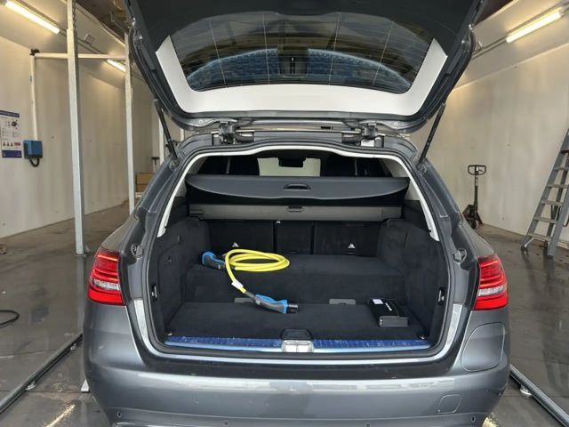 Mercedes-Benz C 300 AVANTGARDE Estate