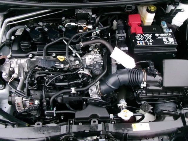 Toyota Yaris Hatchback Team D VVT-i