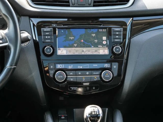 Nissan Qashqai Zama Panorama Navi 360 Kamera Mehrzonenklima DAB A