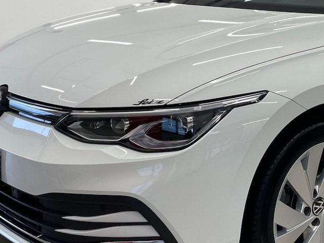 Volkswagen Golf 2.0 TSI Golf VIII