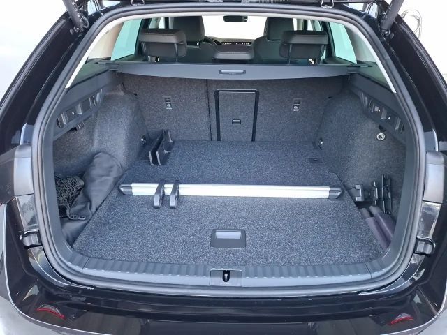 Skoda Octavia Selection