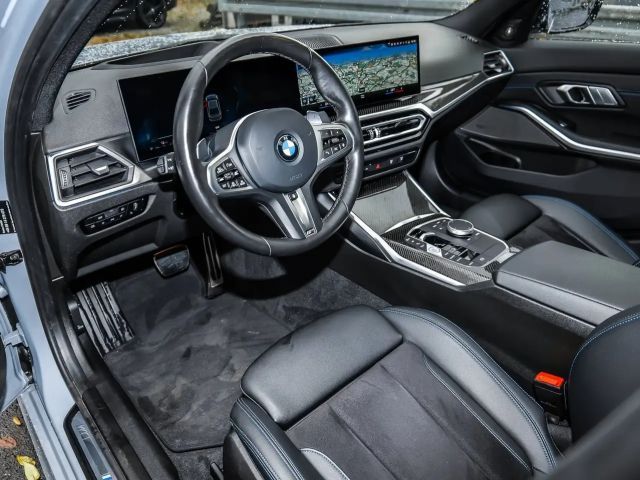 BMW 330 330i M-Sport Sedan