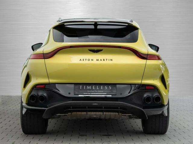 Aston Martin DBX 707
