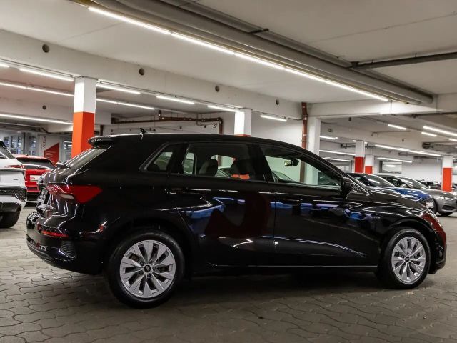 Audi A3 40 TFSI Hybride Sedan