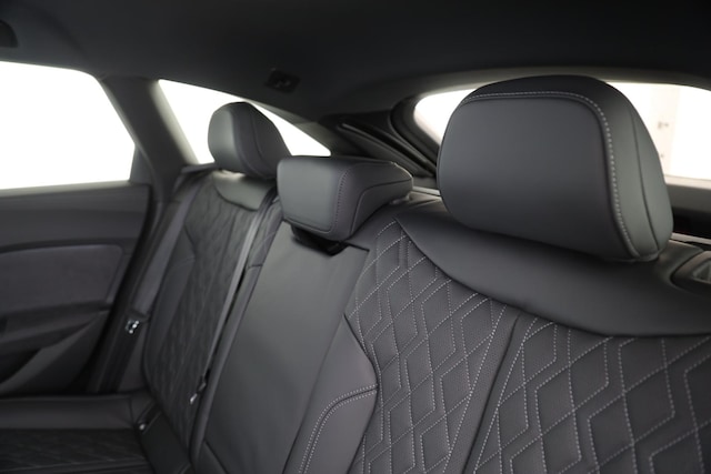 Audi S5 Avant S-Tronic