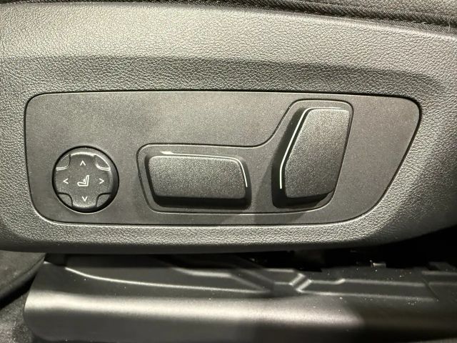 BMW 330 330d M-Sport Touring xDrive