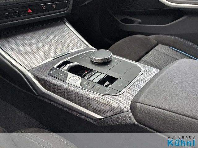 BMW 330 330i M-Sport Touring xDrive