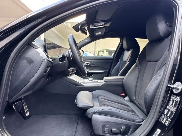 BMW 330 330i M-Sport Touring xDrive
