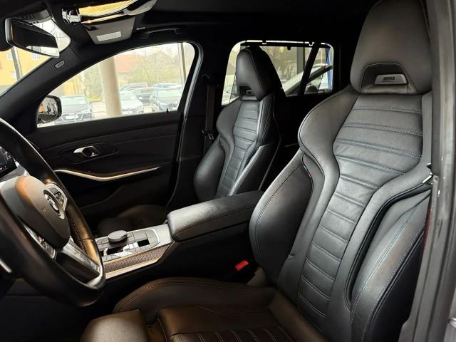 BMW 330 330e M-Sport Touring xDrive