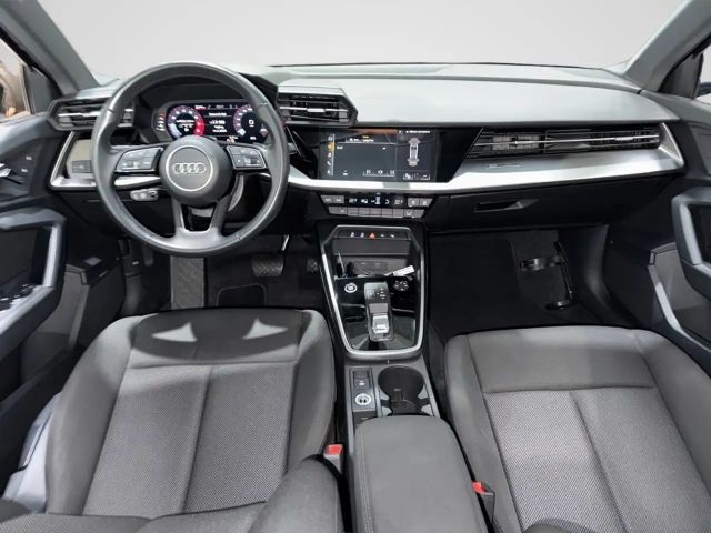 Audi A3 30 TFSI S-Tronic Sedan Sportback