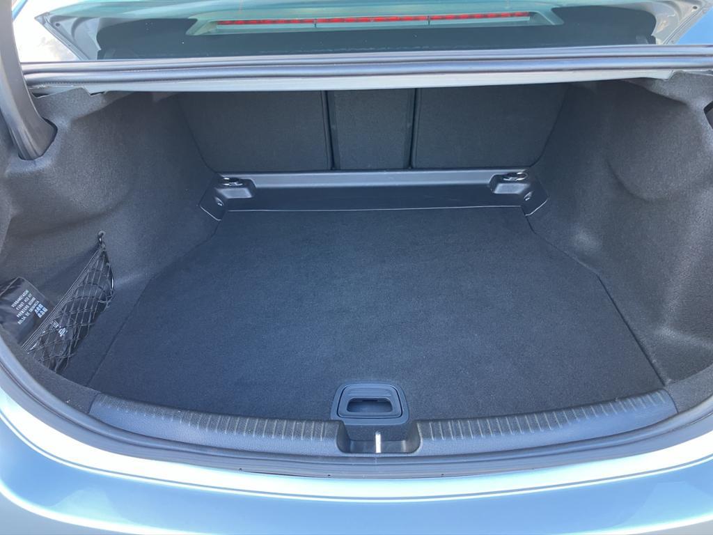 Mercedes-Benz C 200 AVANTGARDE Sedan