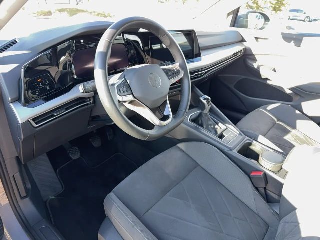 Volkswagen Golf Life Sport