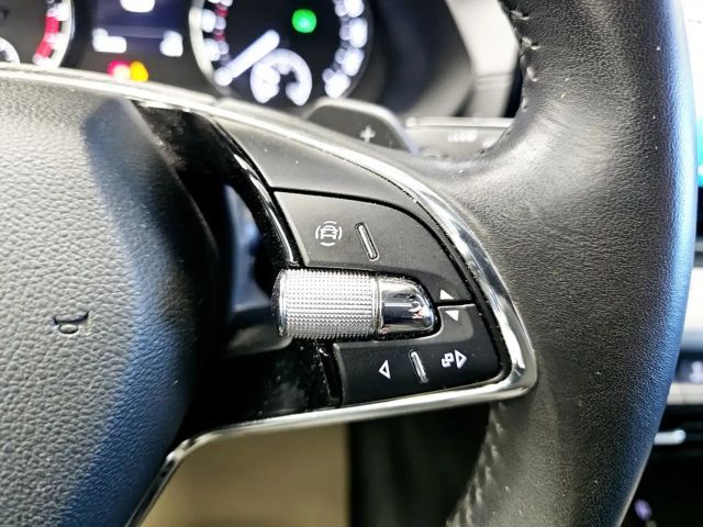 Skoda Octavia Ambition