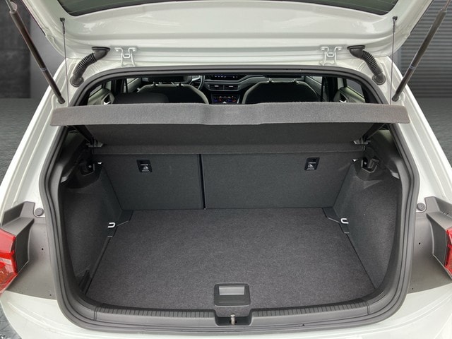 Volkswagen Polo 1.0 TSI DSG R-Line