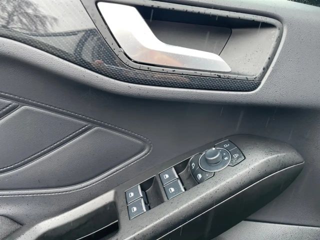 Ford Focus EcoBoost ST Line Wagon