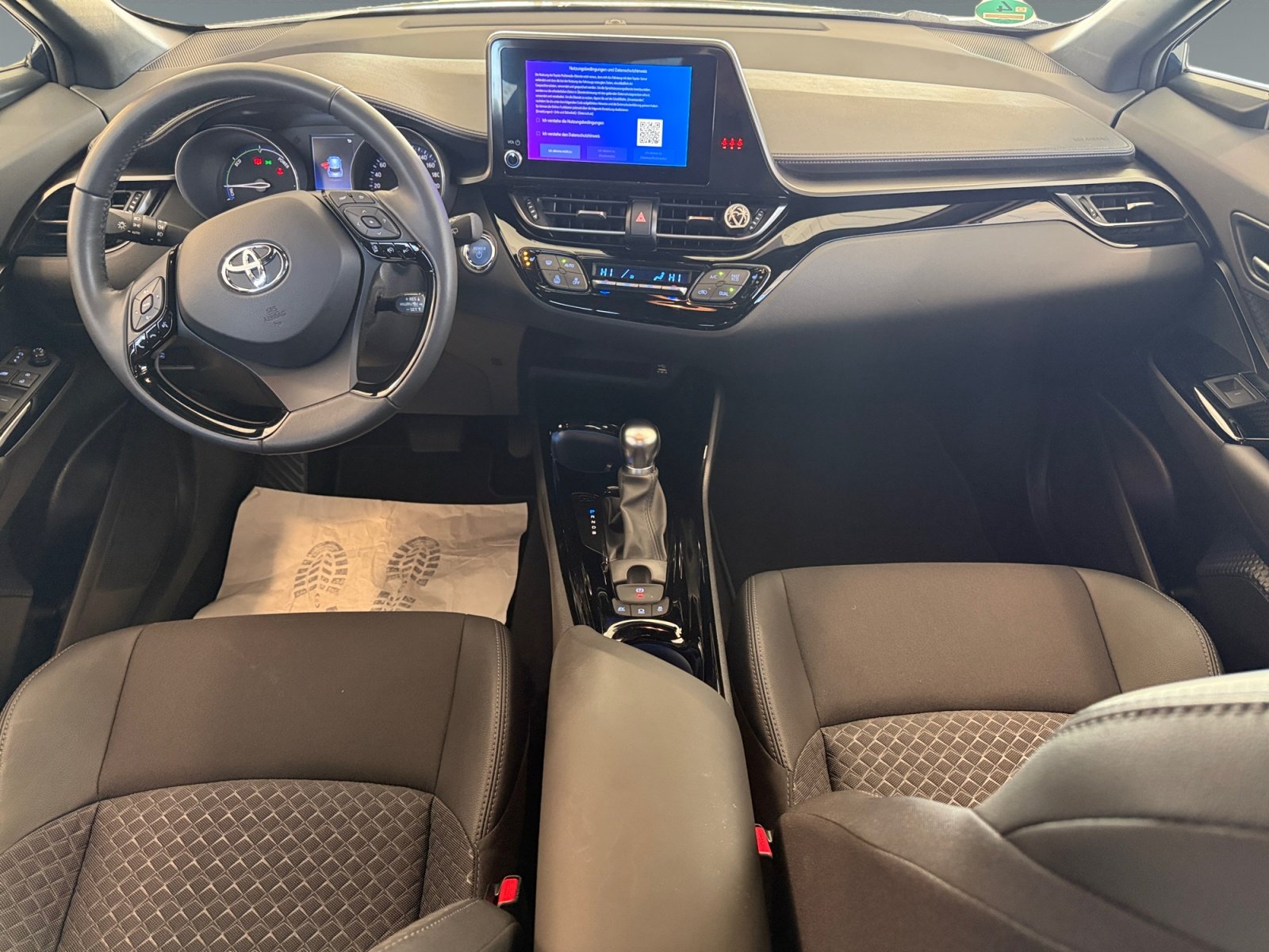 Toyota C-HR 5-deurs Bi-Tone Team D