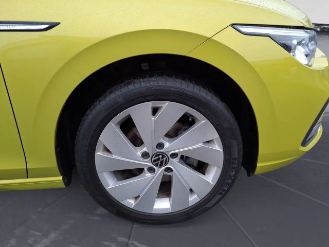 Volkswagen Golf 1.5 eTSI DSG Style Variant