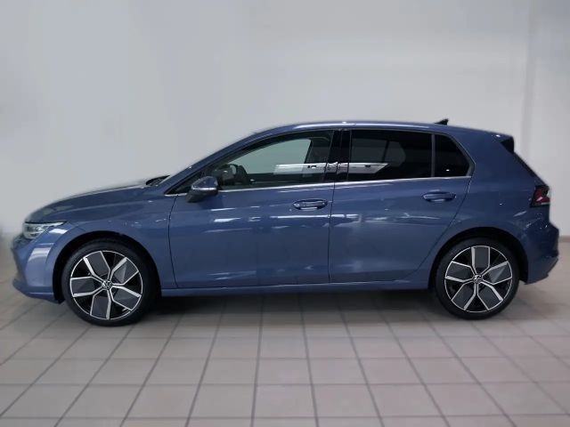 Volkswagen Golf 1.5 eTSI DSG Golf VIII Style
