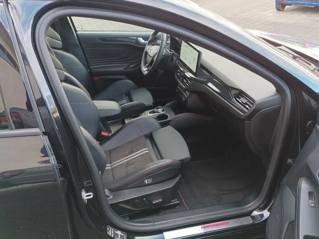 Ford Focus ST Line Wagon