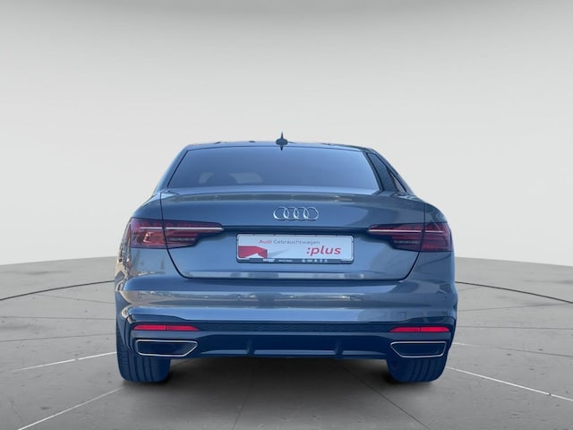 Audi A4 30 TDI S-Line S-Tronic Sedan