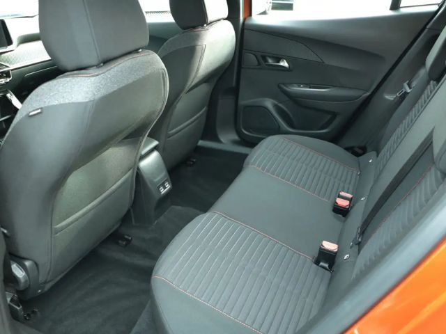 Peugeot E-2008 Active Pack