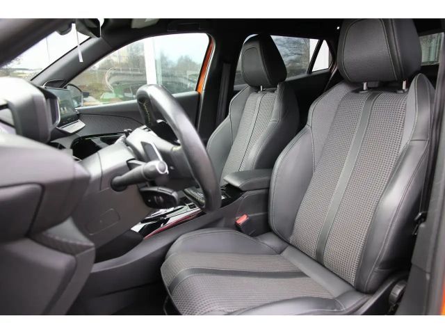 Peugeot 2008 EAT8 GT-Line