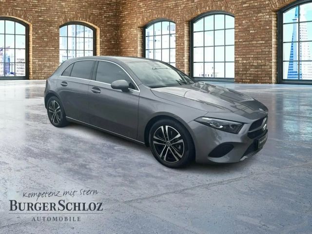 Mercedes-Benz A 180 Progressive