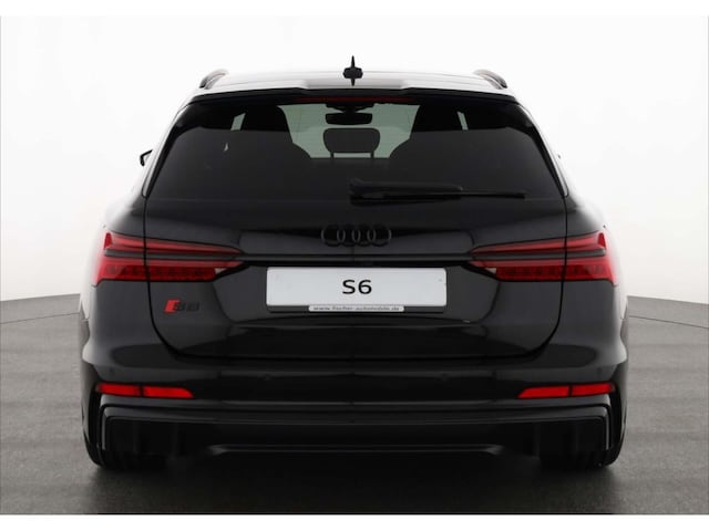 Audi S6 Avant Quattro