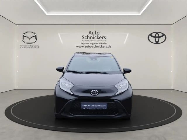 Toyota Aygo X Business Comfort Hatchback
