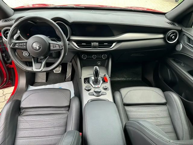 Alfa Romeo Stelvio Q4 Veloce