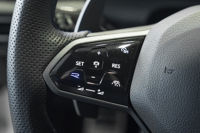 Volkswagen Golf 2.0 TSI 4Motion DSG Style