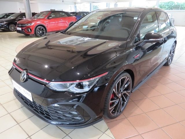 Volkswagen Golf 2.0 TSI DSG Golf VIII